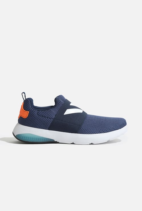ADIDAS Gladde Walk Men Colourblocked Slip-On Walking Shoes