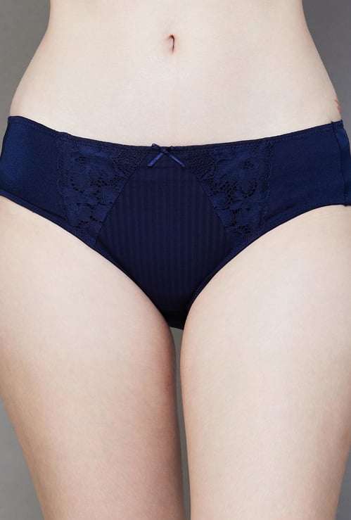 TRIUMPH Lace Bikini Panties