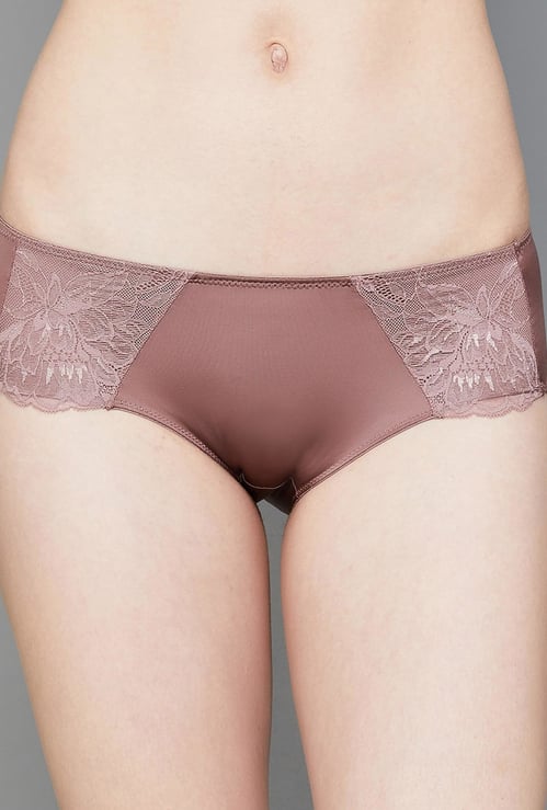 TRIUMPH Lace Detailed Hipster Panties