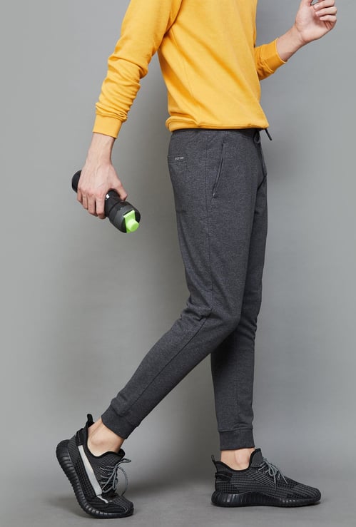 FAME FOREVER ACTIVE Solid Slim Fit Joggers