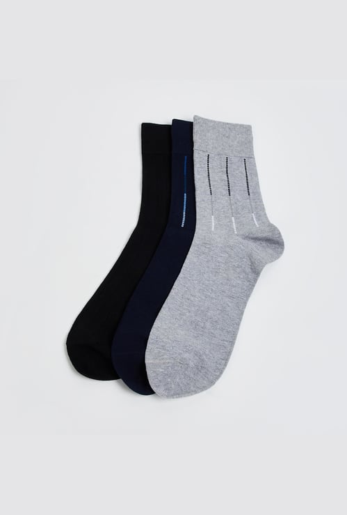 CODE Men Knitted Crew Socks - Pack of 3