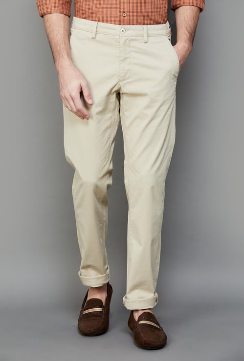 VH SPORTS Men Solid Slim Straight Casual Trousers