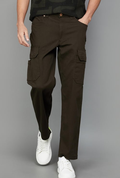 JACK & JONES Men Solid Regular Fit Cargo Trousers