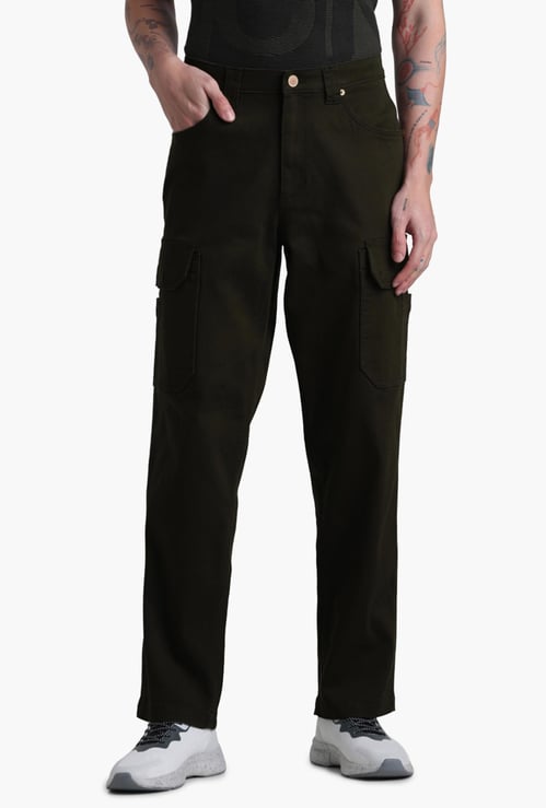 JACK & JONES Men Solid Regular Fit Cargo Trousers