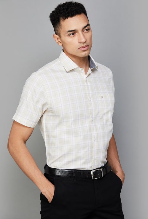 Buy Formal Shirts for Men Online in India | Lifestyle Stores