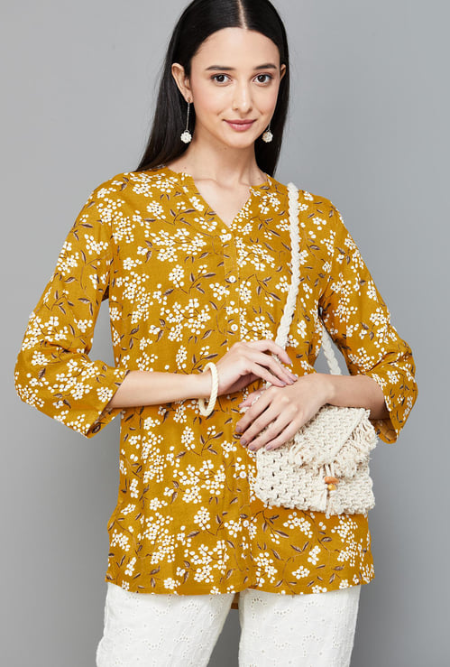 MELANGE Women Floral Printed Straight Kurti