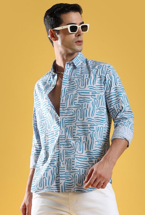 CAMPUS SUTRA Men Abstract Printed Regular Fit Casual Shirt