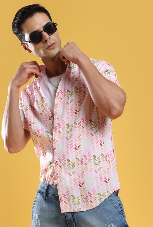 CAMPUS SUTRA Men Botanical Printed Regular Fit Casual Shirt