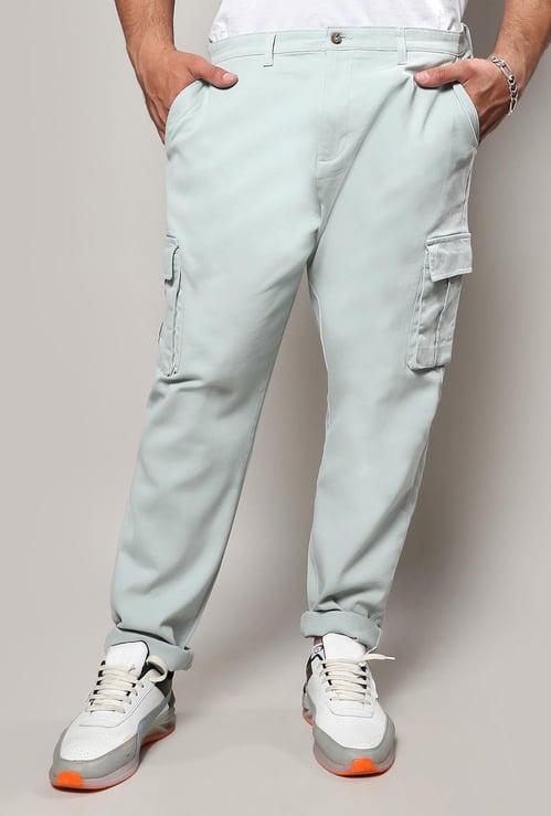INSTAFAB PLUS Men Solid Regular Fit Casual Cargo Trousers
