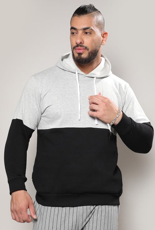 INSTAFAB PLUS Men Colourblocked Hooded Sweatshirt