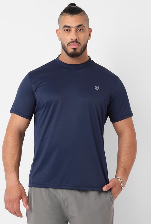 INSTAFAB PLUS Men Solid Activewear T-shirt