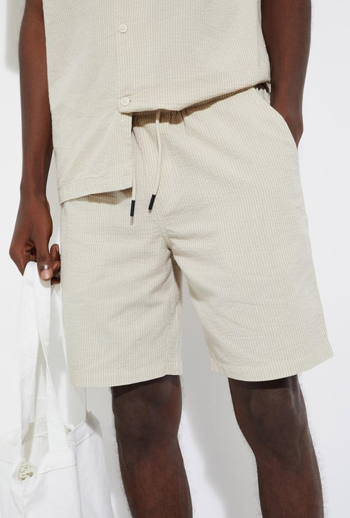 URB_N Men Striped Slim Fit Shorts