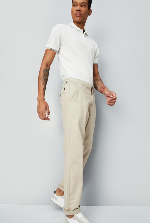 Men Solid Slim Fit Stretch Chinos