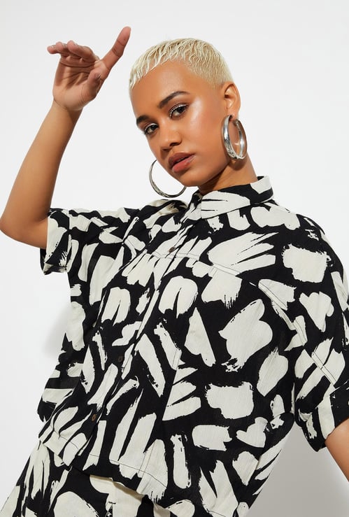 URB_N Women Printed Boxy Crop Shirt