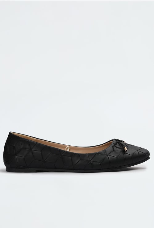 Women Textured Bow-Detailed Ballerinas