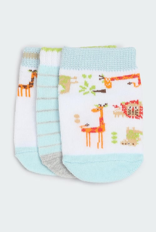 Boys Printed Ankle-Length Socks - Pack of 3