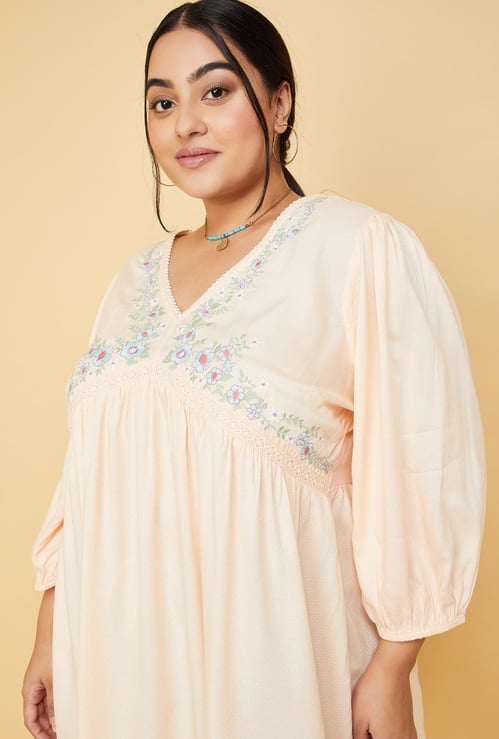 Women Embroidered V-Neck Tunic