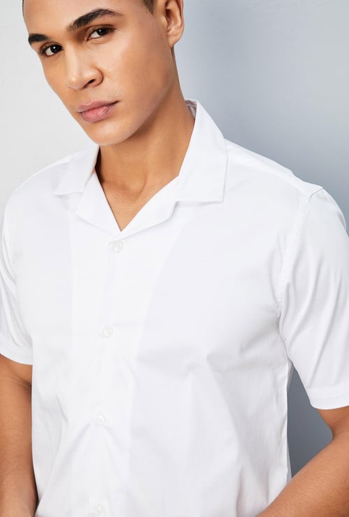 Men Slim Fit Satin Resort Shirt