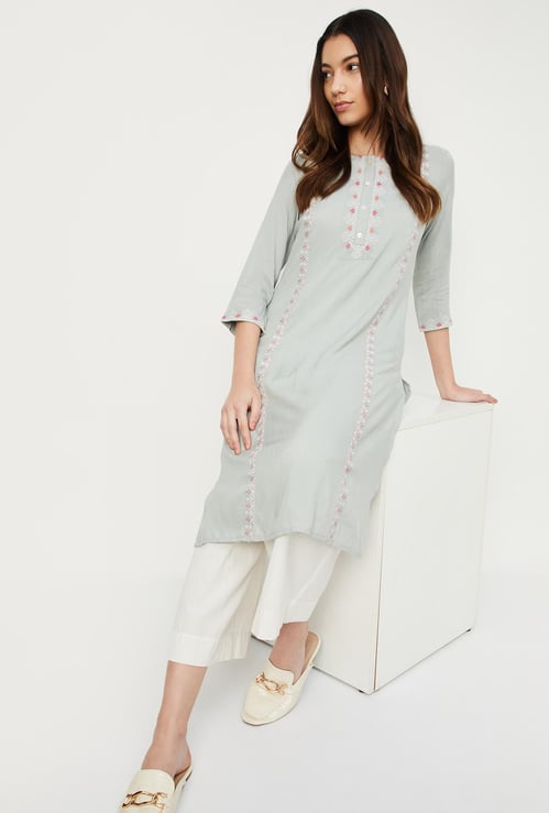 Women Embroidered Straight Kurta