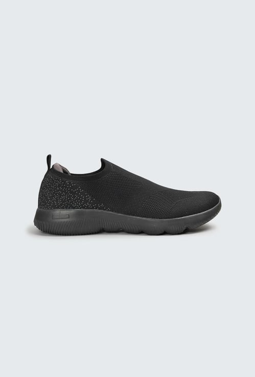 Men Knit Slip-On Sports Shoes