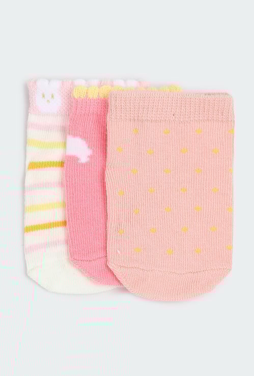 Girls Printed Ankle-Length Socks- Pack of 3