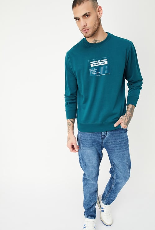 Men Typographic Printed Sweatshirt