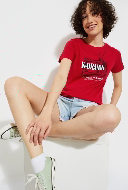 URB_N Women Graphic Printed T-shirt