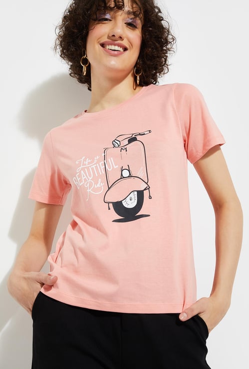 URB_N Women Graphic Printed T-shirt