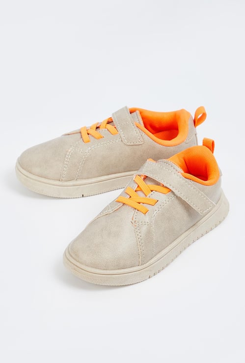 Boys Contrast Trim Sneakers