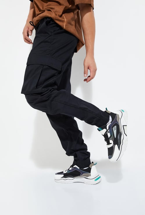 URB_N Men Solid Cargo Joggers