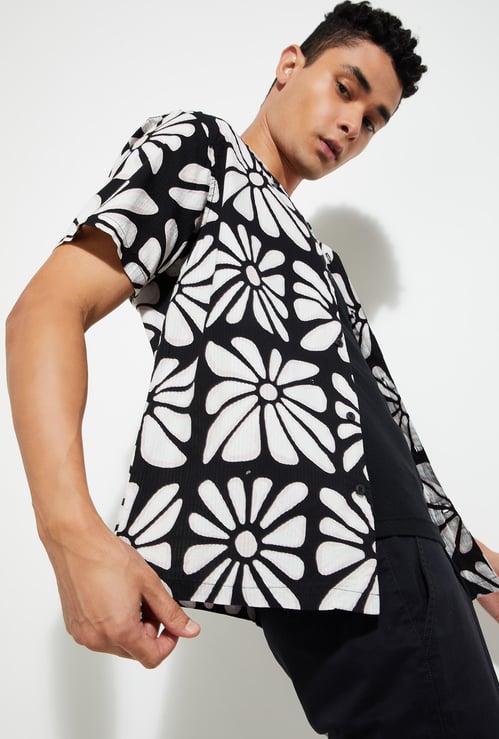 URB_N Men Regular Fit Printed Resort Shirt