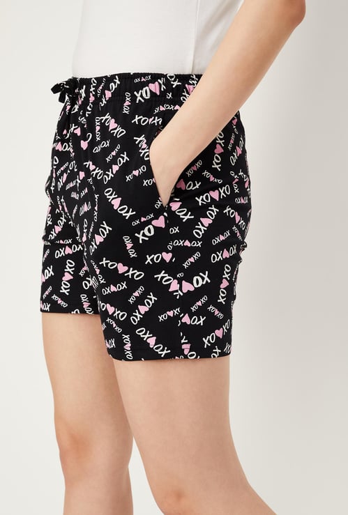 Women Quirky Printed Shorts