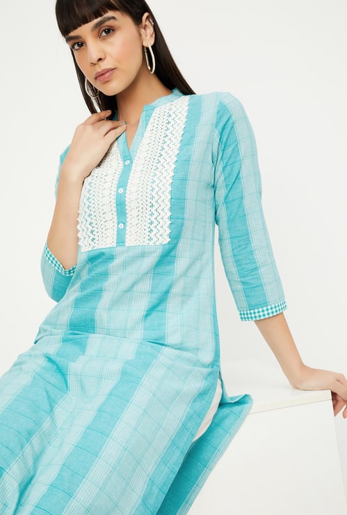 Women Checked Straight Kurta