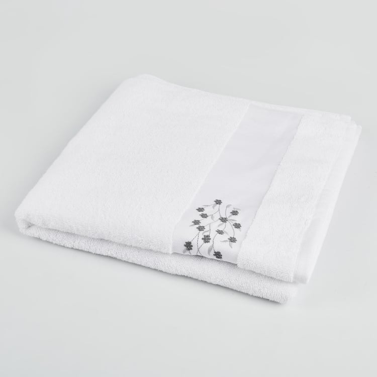 Colour Refresh Essence Cotton Embroidered Bath Towel - 140x70cm