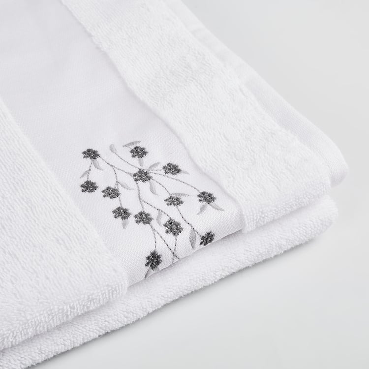 Colour Refresh Essence Cotton Embroidered Bath Towel - 140x70cm