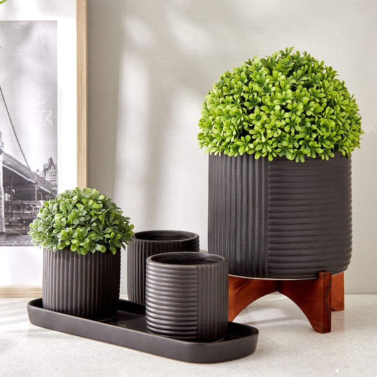 Gloria Argil Set of 4 Ceramic Ribbed Planter Set