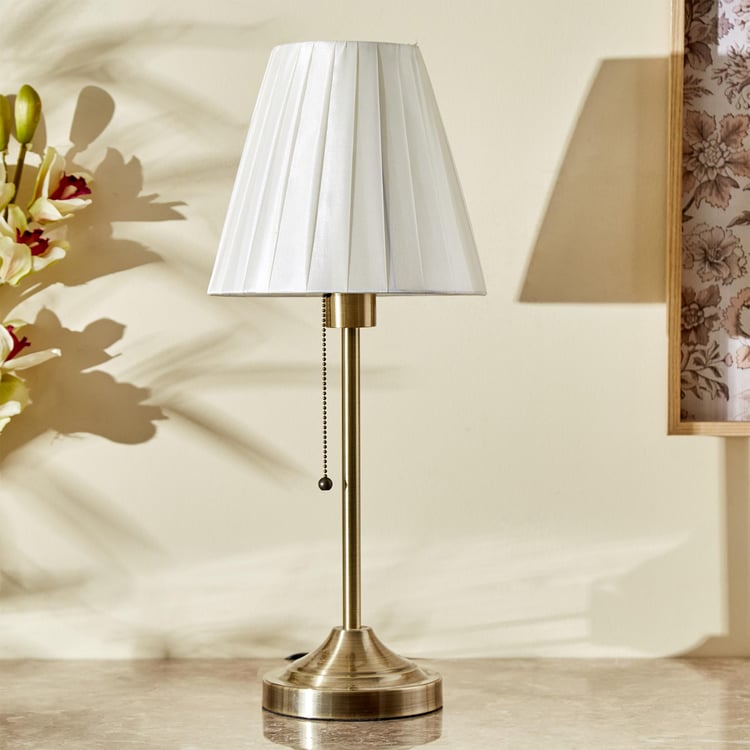 Melody Shellacs Metal Table Lamp