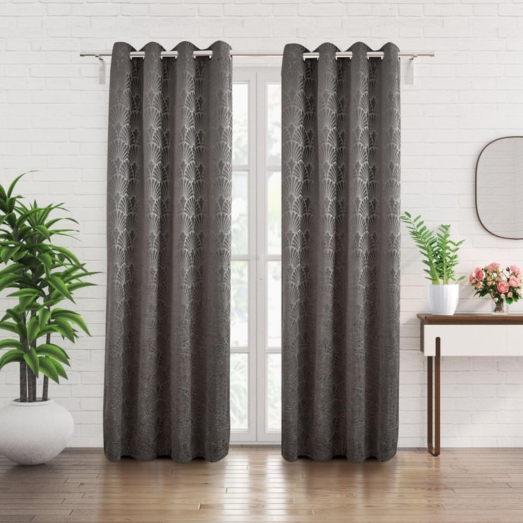 Calamus Scallop Velvet Finish Room-Darkening Door Curtain