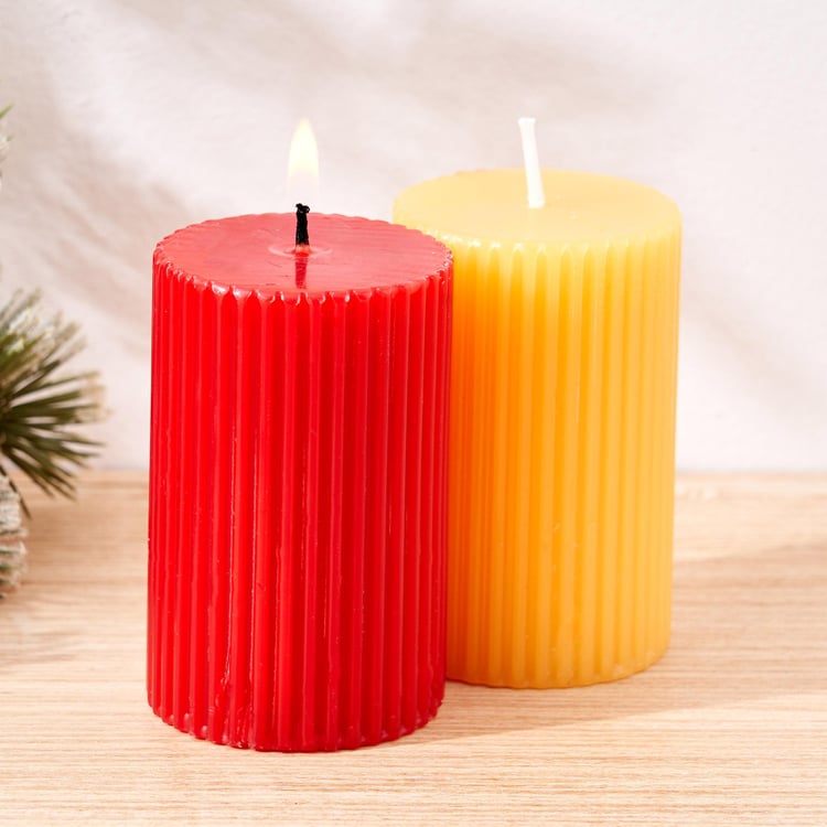 Alisa Set of 2 Lemongrass and Cranberry Scented Pillar Candles