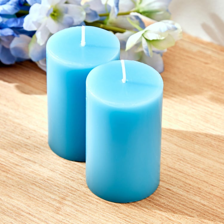 Colour Refresh Set of 2 Blueberry Scented Pillar Candles