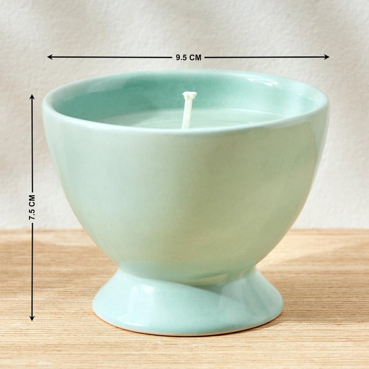 Colour Refresh Sea Breeze Scented Jar Candle