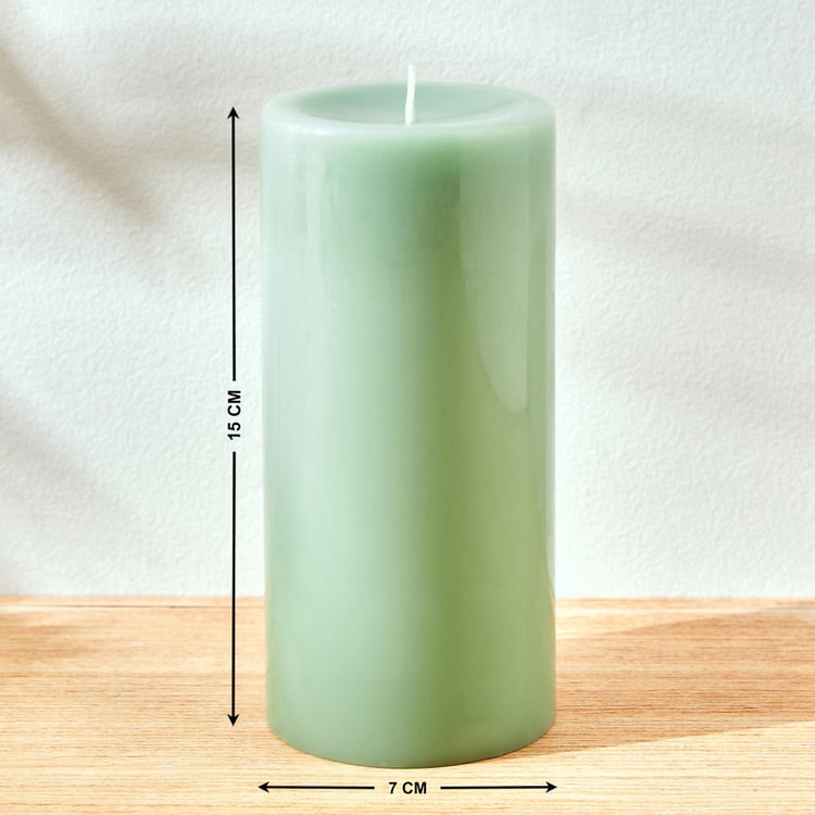 Colour Refresh Sea Breeze Scented Pillar Candle