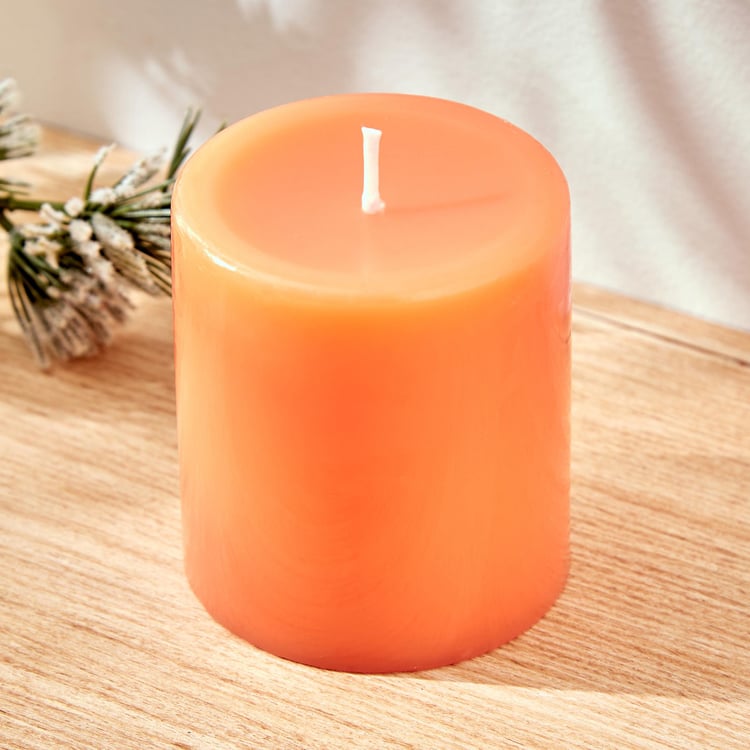 Colour Refresh Mandarin Scented Pillar Candle