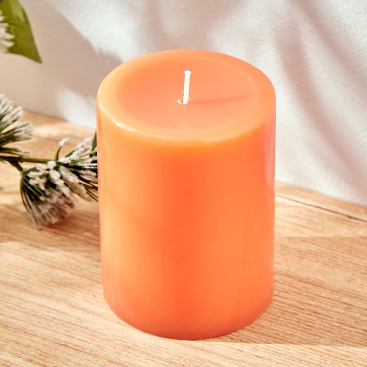 Colour Refresh Mandarin Scented Pillar Candle