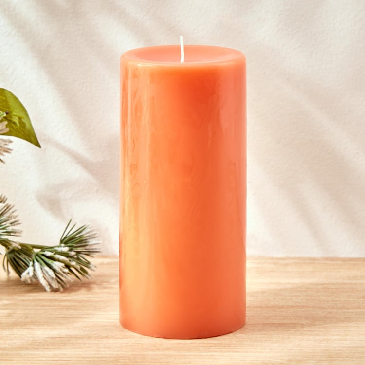 Colour Refresh Mandarin Scented Pillar Candle