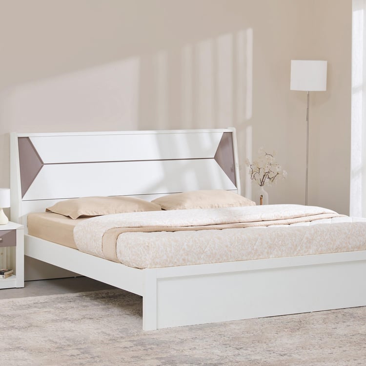 Quadro Edge Queen Bed - White