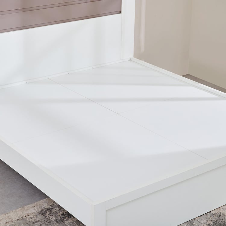 Quadro Cosco Queen Bed - White