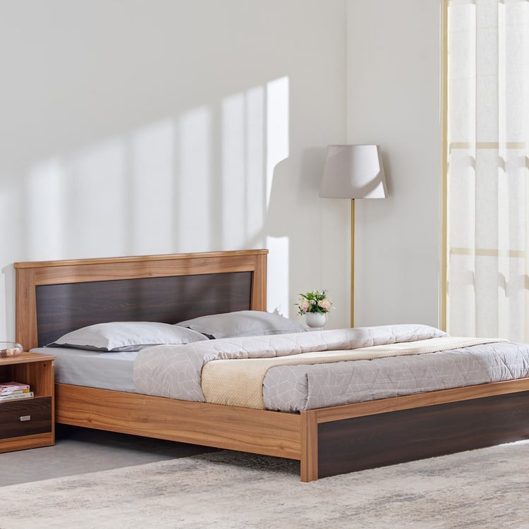 Helio Vincet Queen Bed - Brown