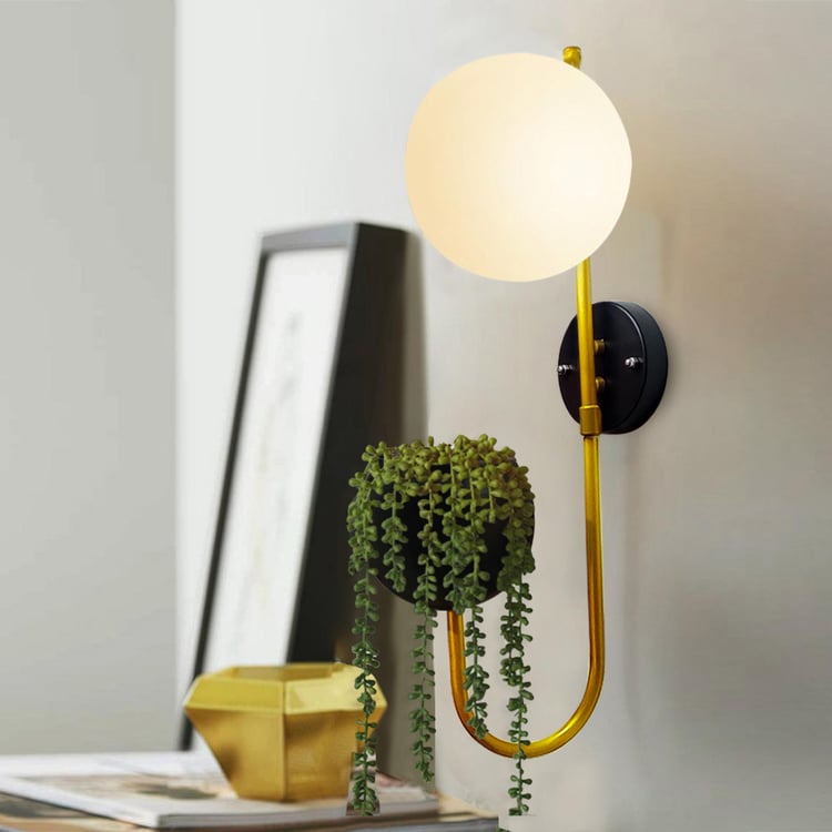 HOMESAKE Metal Geometric Wall Lamp