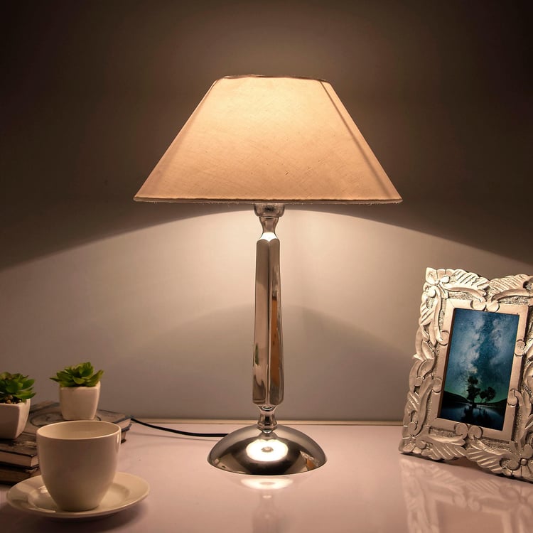 HOMESAKE Metal Table Lamp